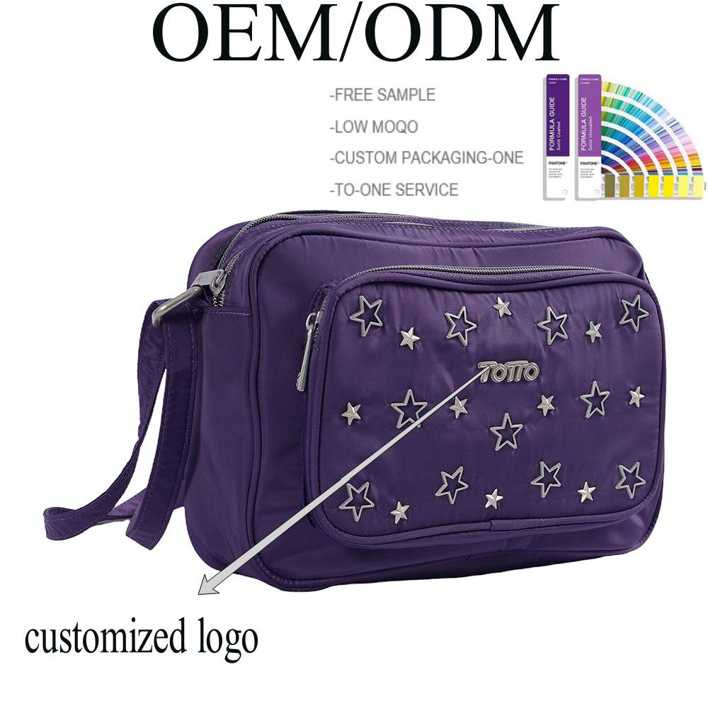 fabrikktilpasset design justerbar stropp unsex crossbody-veske kvadratisk metalltilbehør dekorasjon